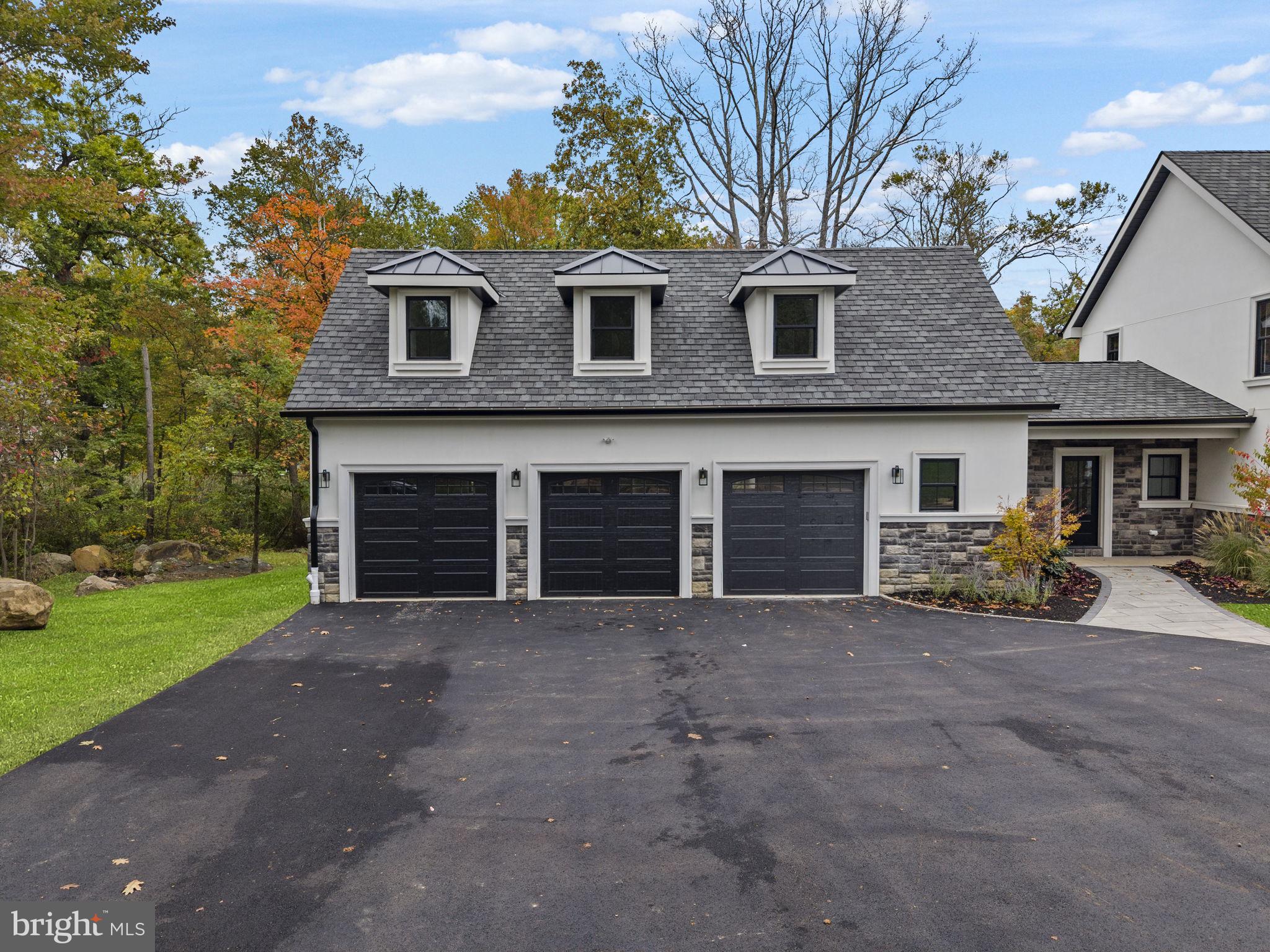 WESTERN - Residential