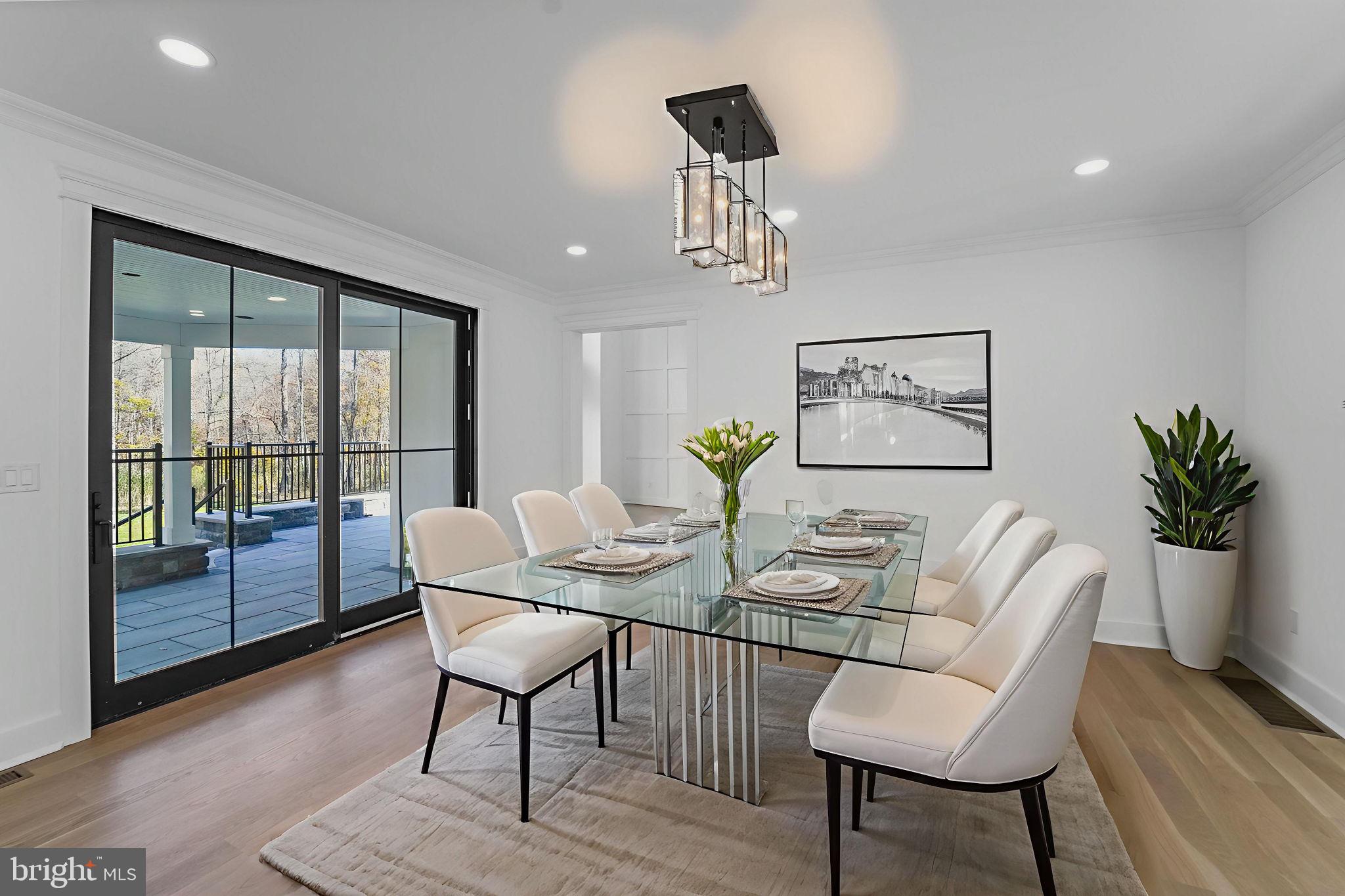 WESTERN - Residential