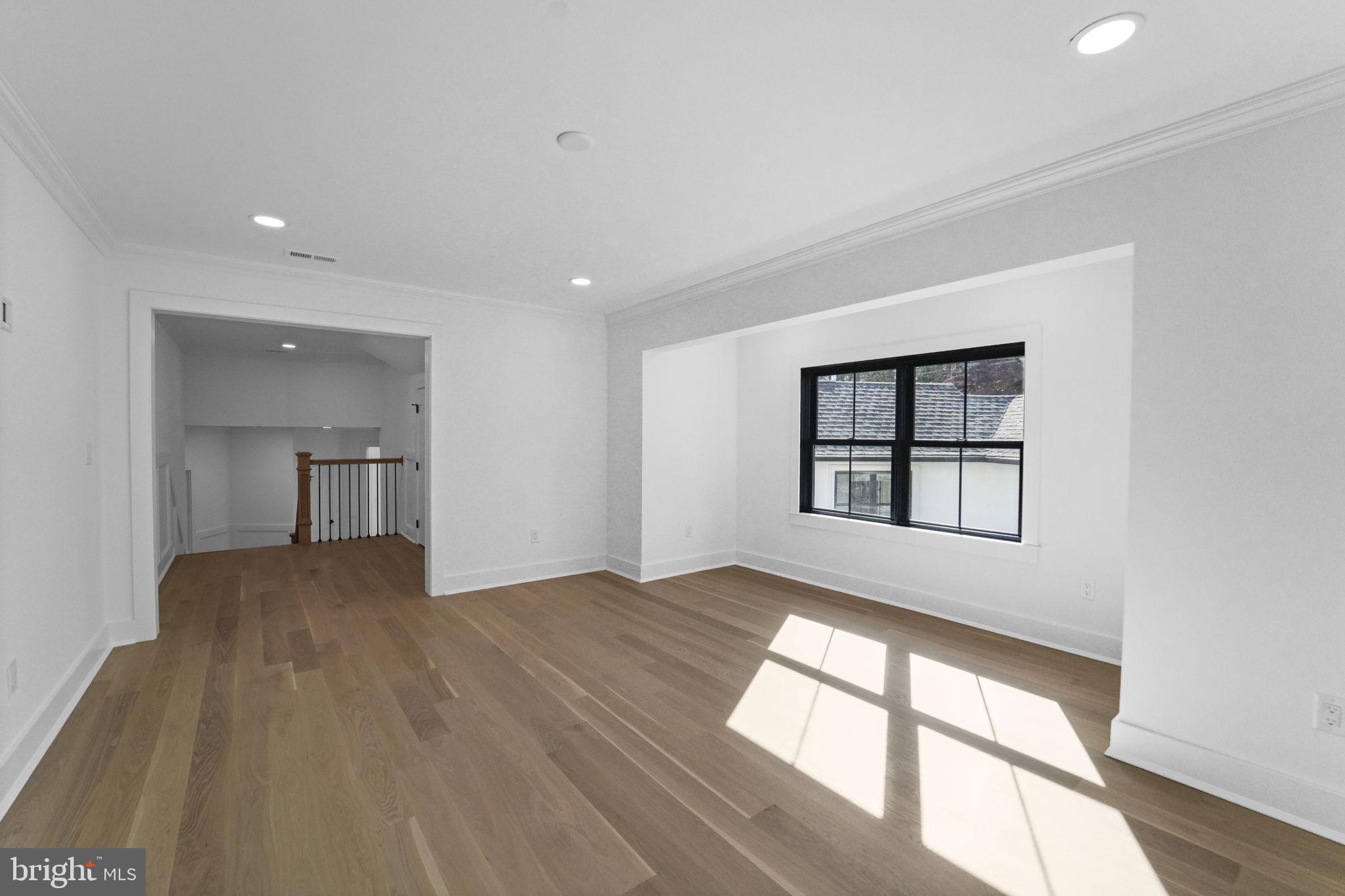 WESTERN - Residential