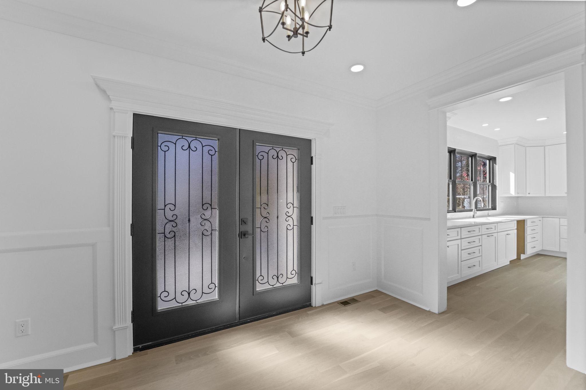 WESTERN - Residential