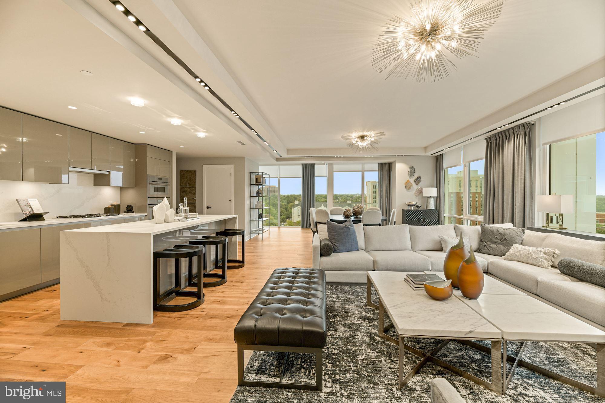 1781 N PIERCE STREET 1001