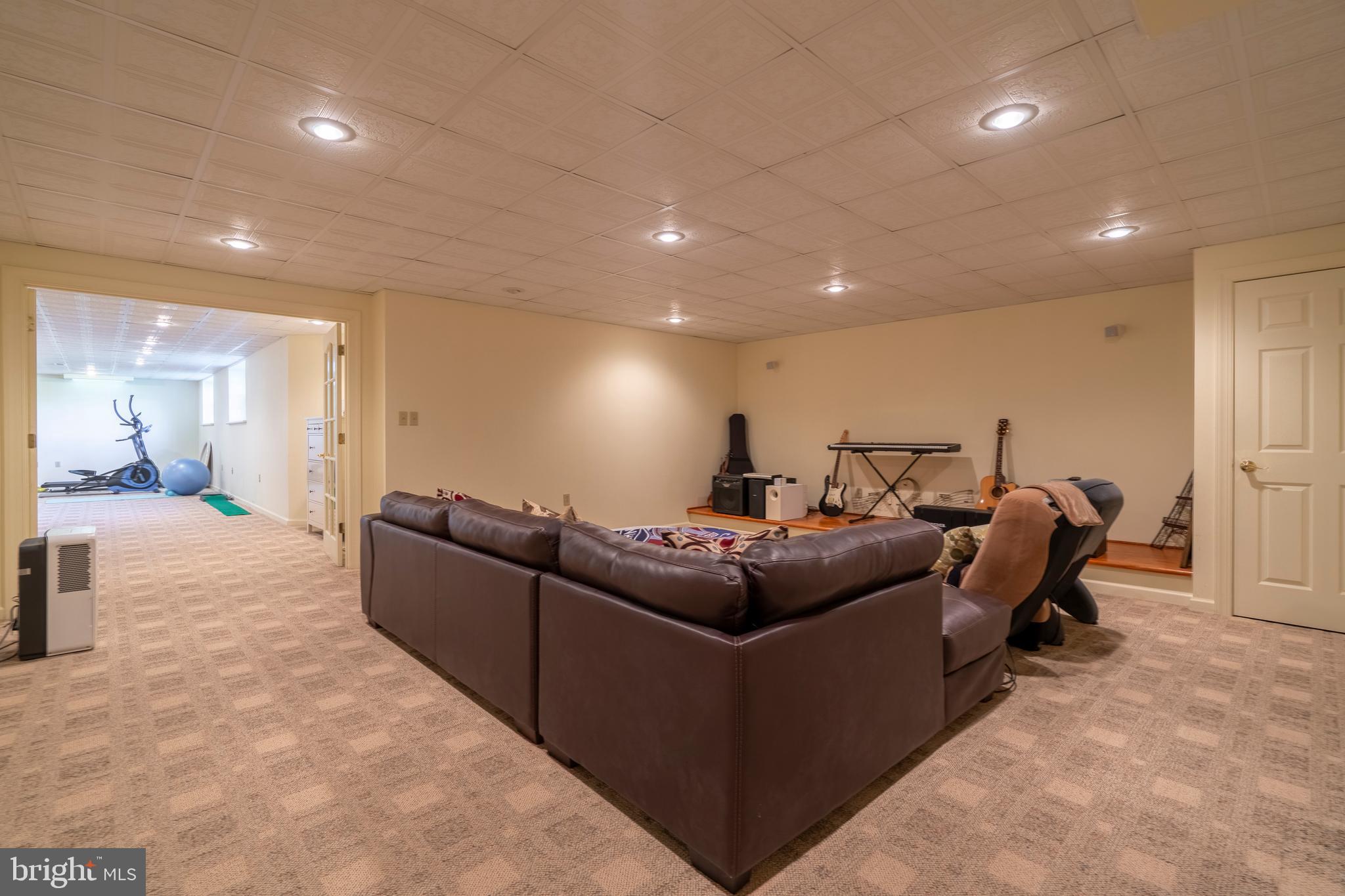 WINDLESTRAE - Residential