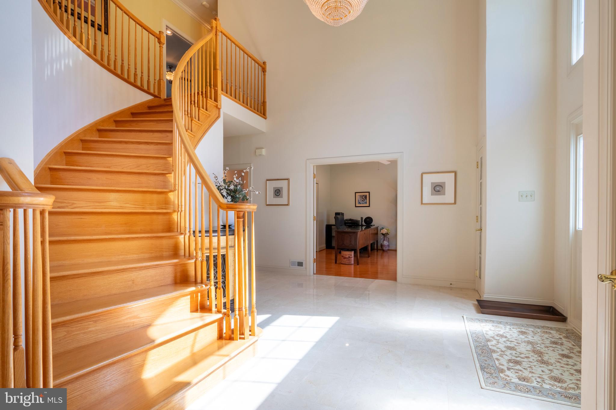 WINDLESTRAE - Residential