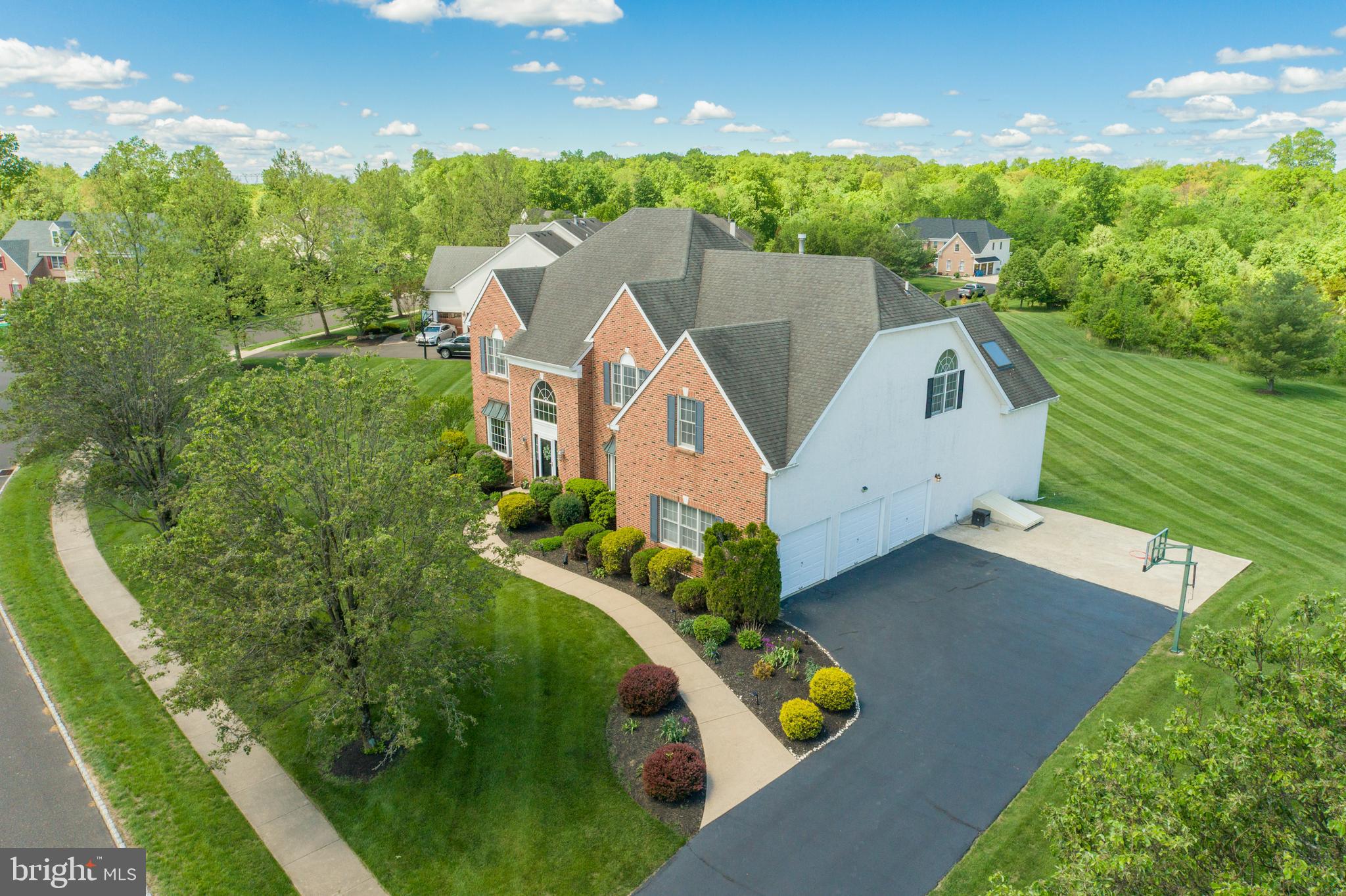 WINDLESTRAE - Residential