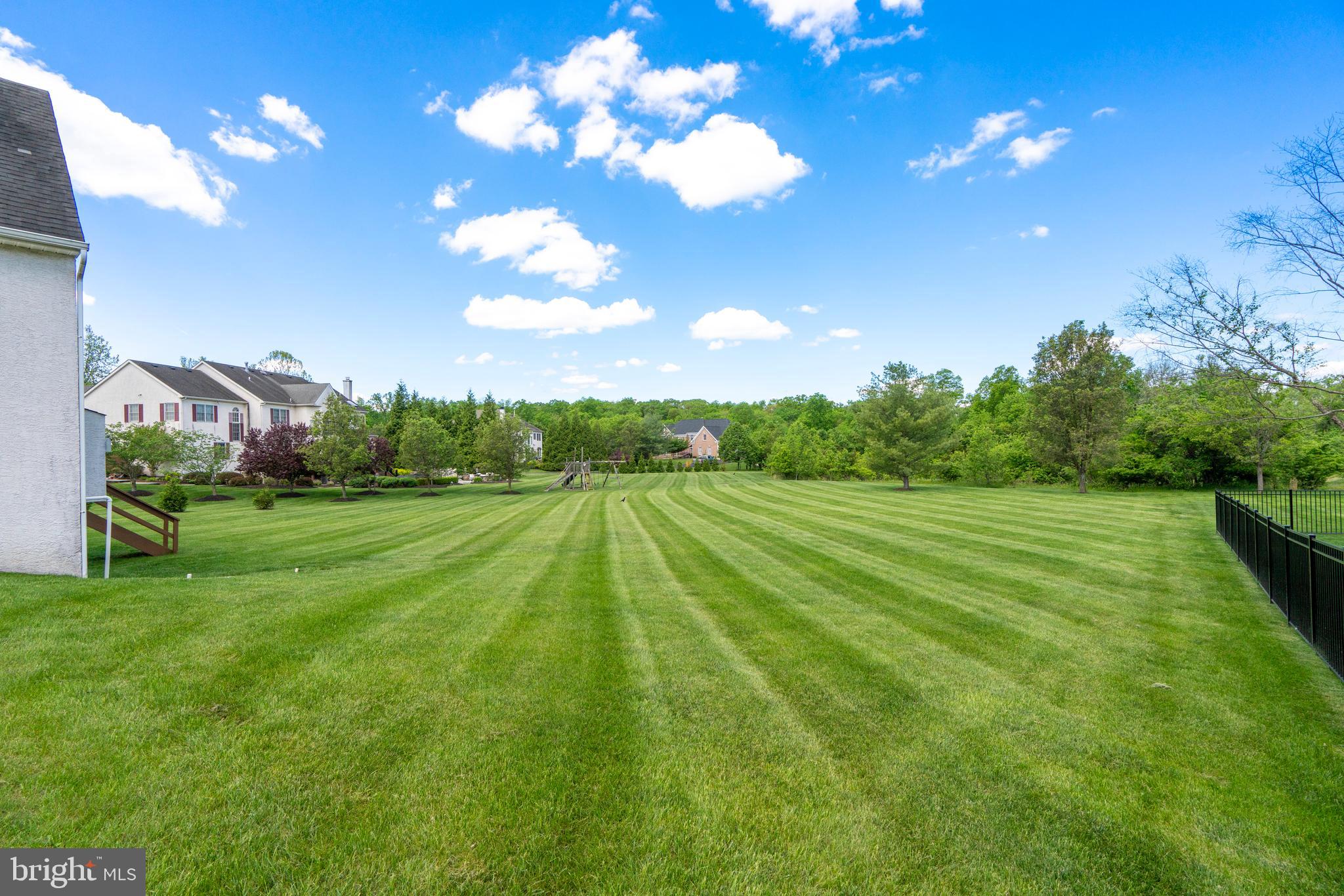 WINDLESTRAE - Residential