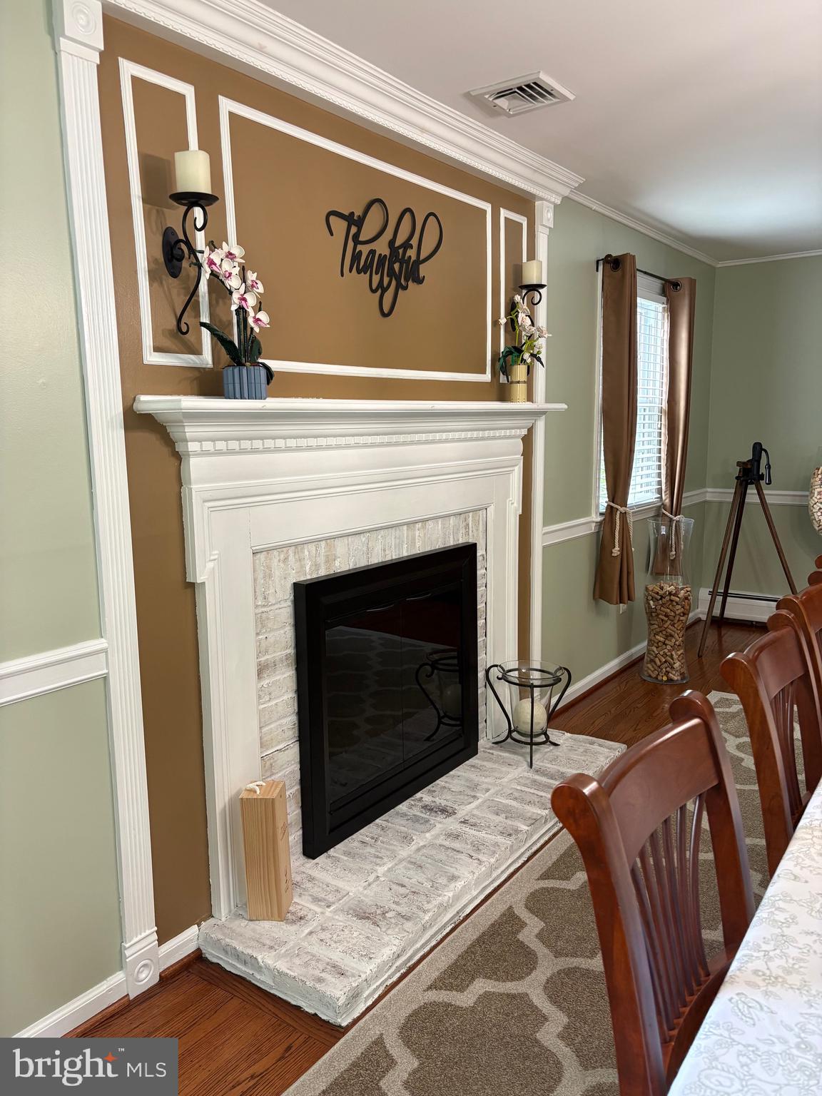 WHITFORD HILLS - Residential