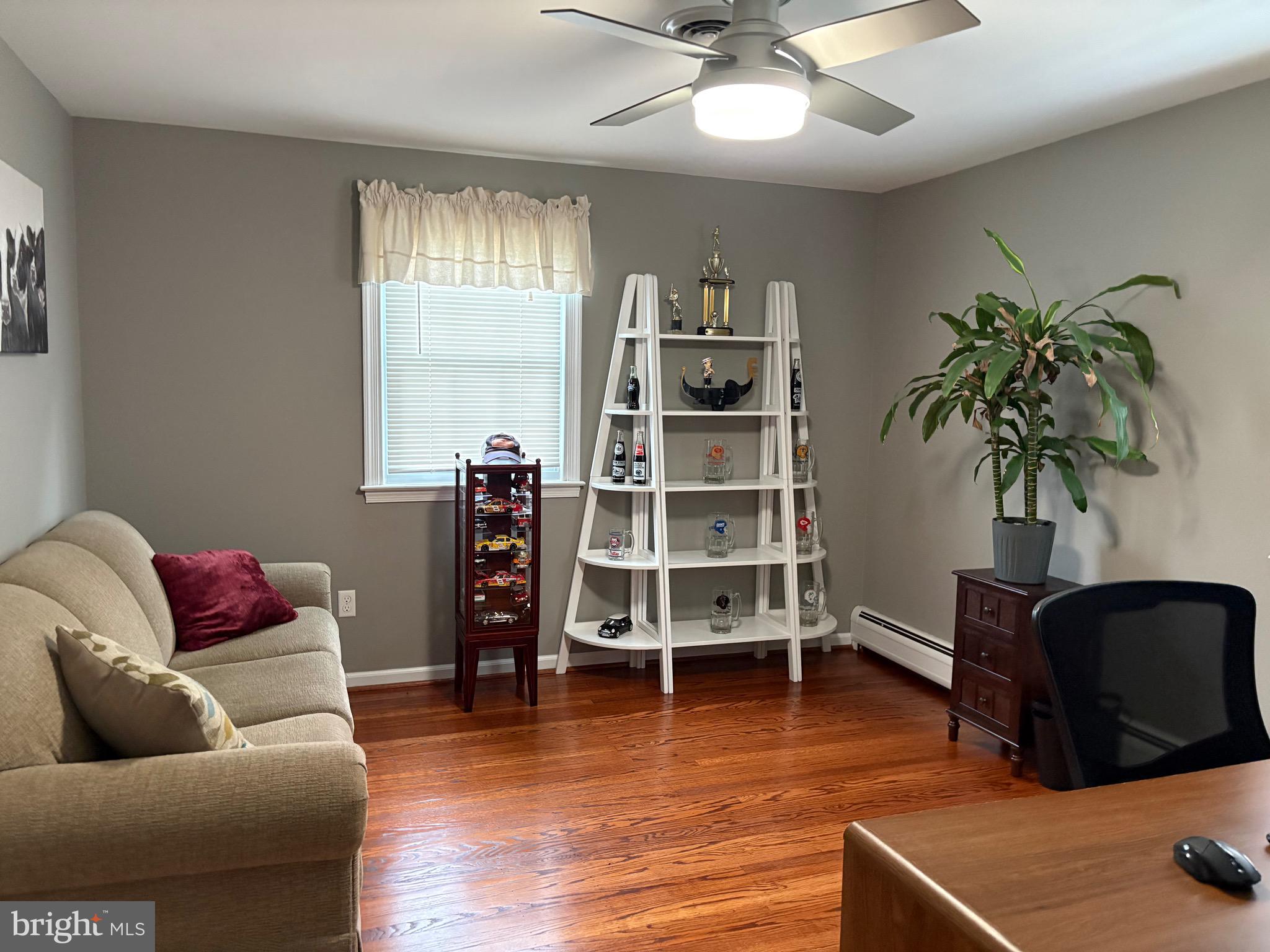 WHITFORD HILLS - Residential