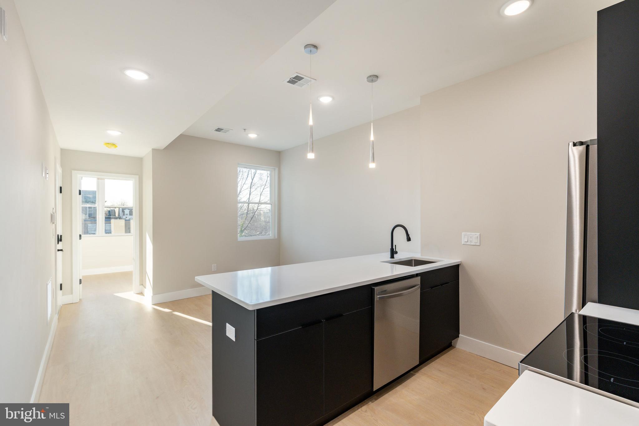 BELMONT - Residential Income