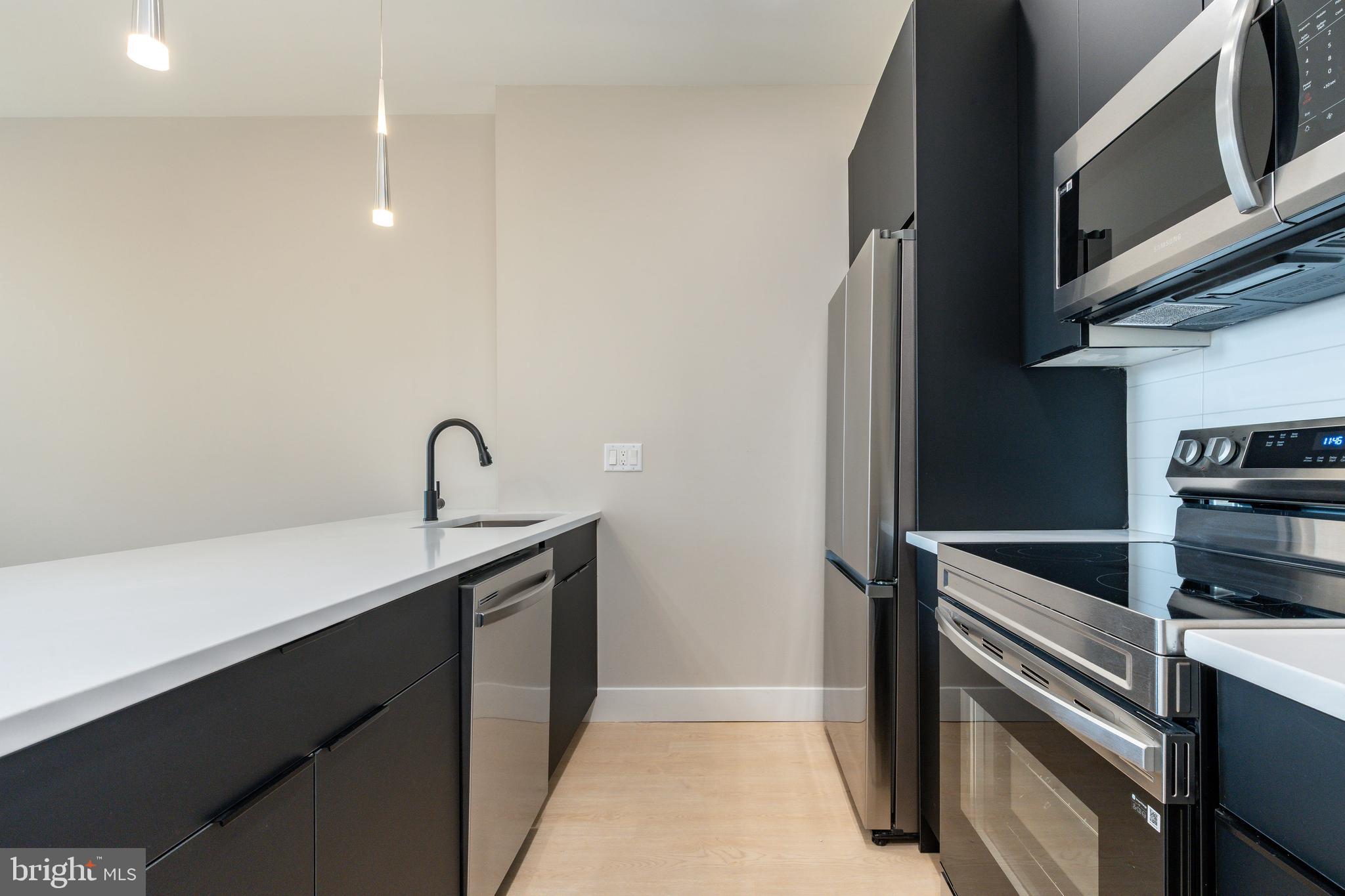 BELMONT - Residential Income