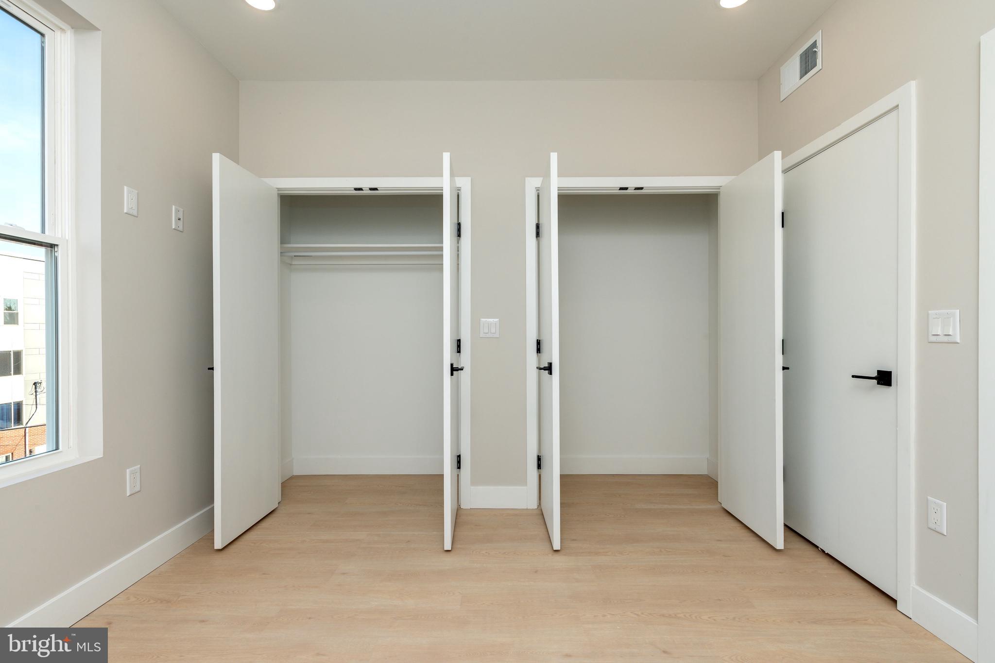 BELMONT - Residential Income