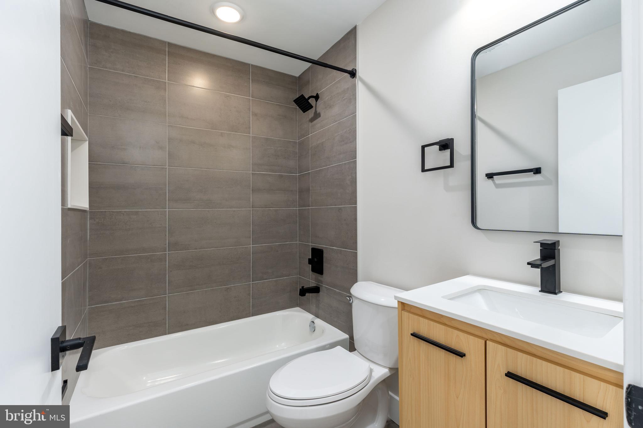 BELMONT - Residential Income