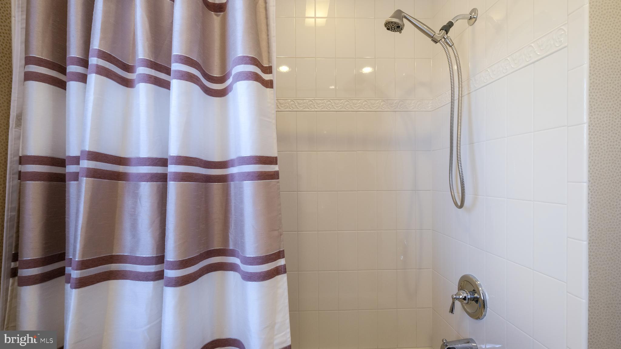 NEWTOWN GRANT - Residential