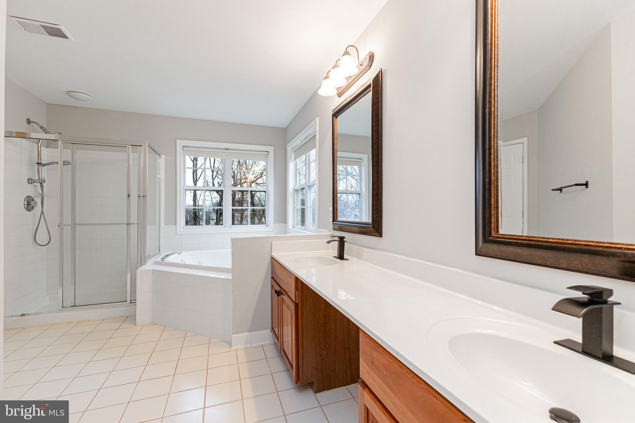 ROSEBERRY - Residential