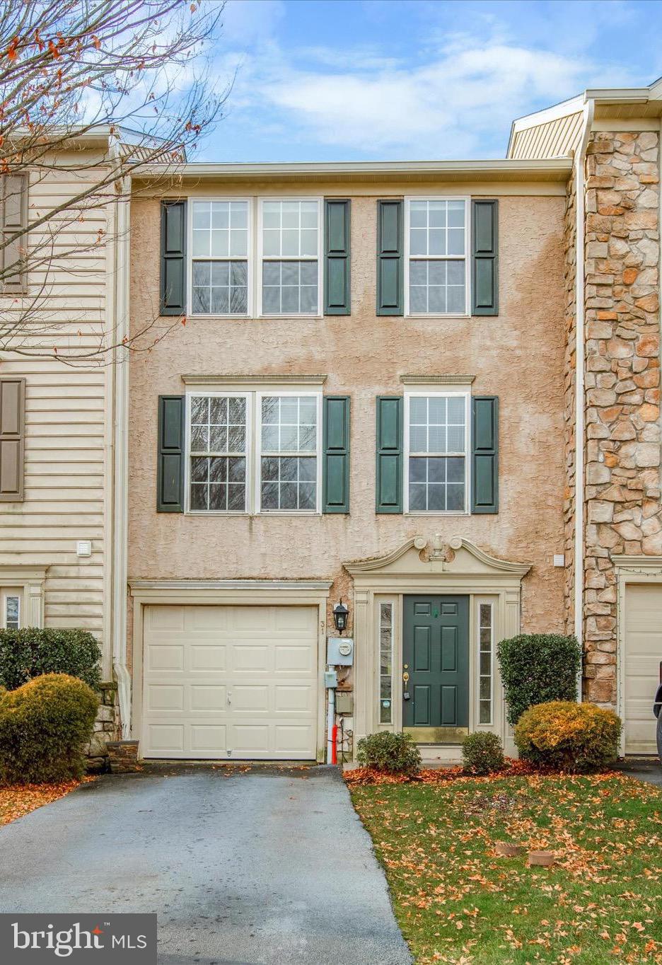 COVENTRY GLEN - Residential