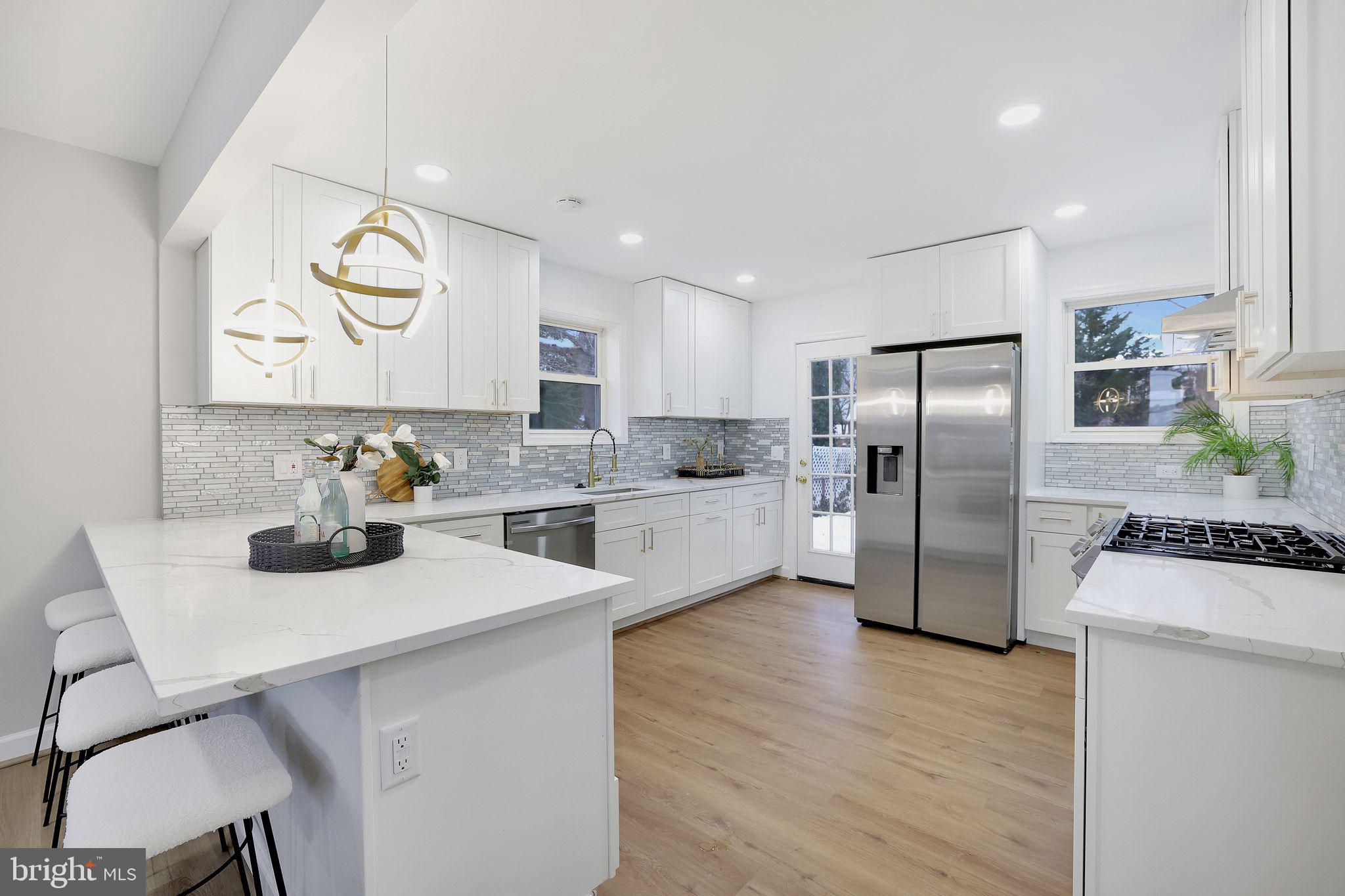 INDIAN SPRING HILLS - Residential