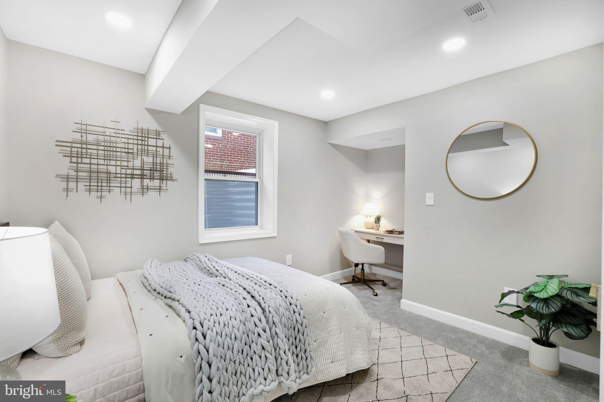 INDIAN SPRING HILLS - Residential