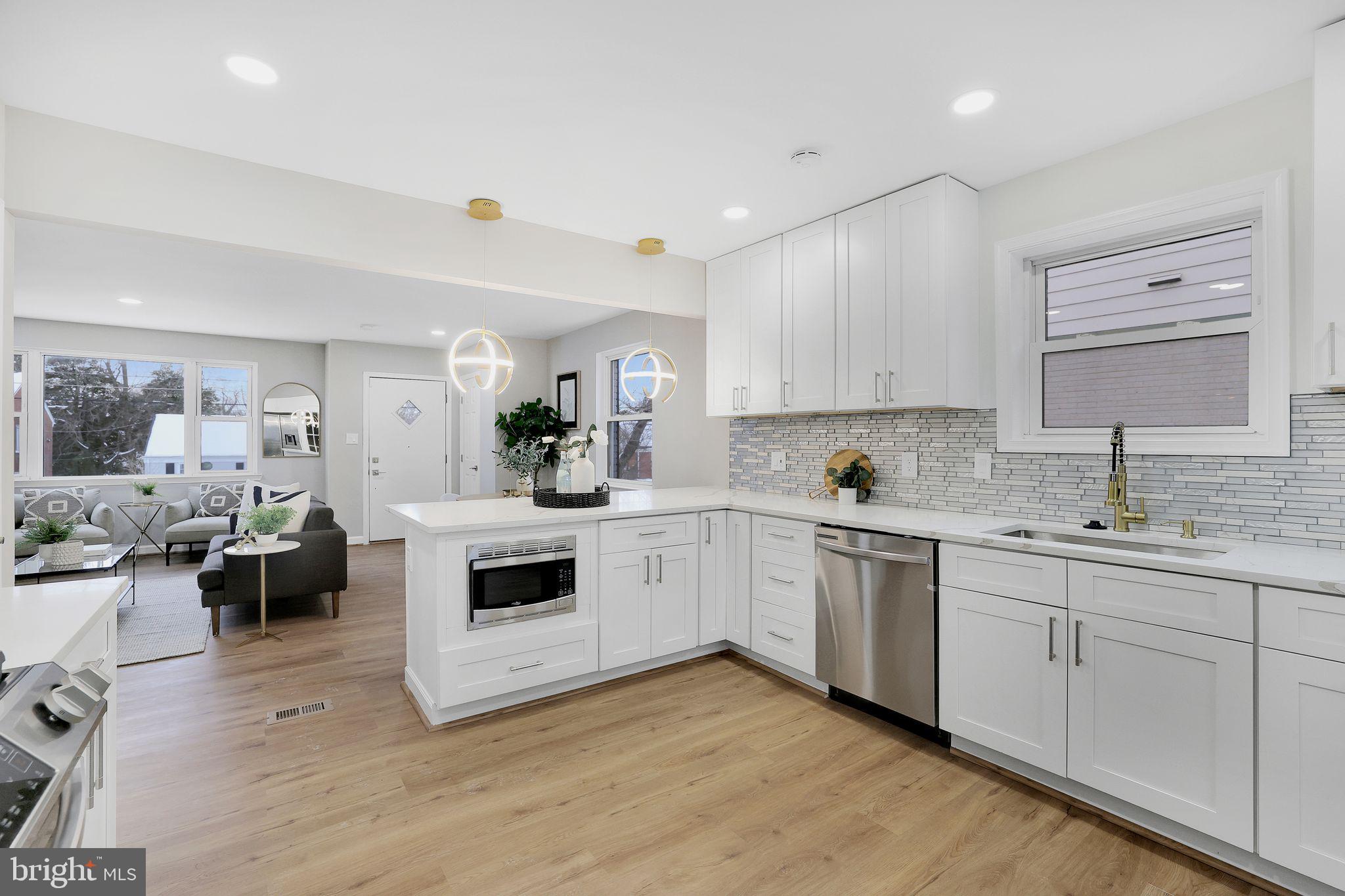 INDIAN SPRING HILLS - Residential