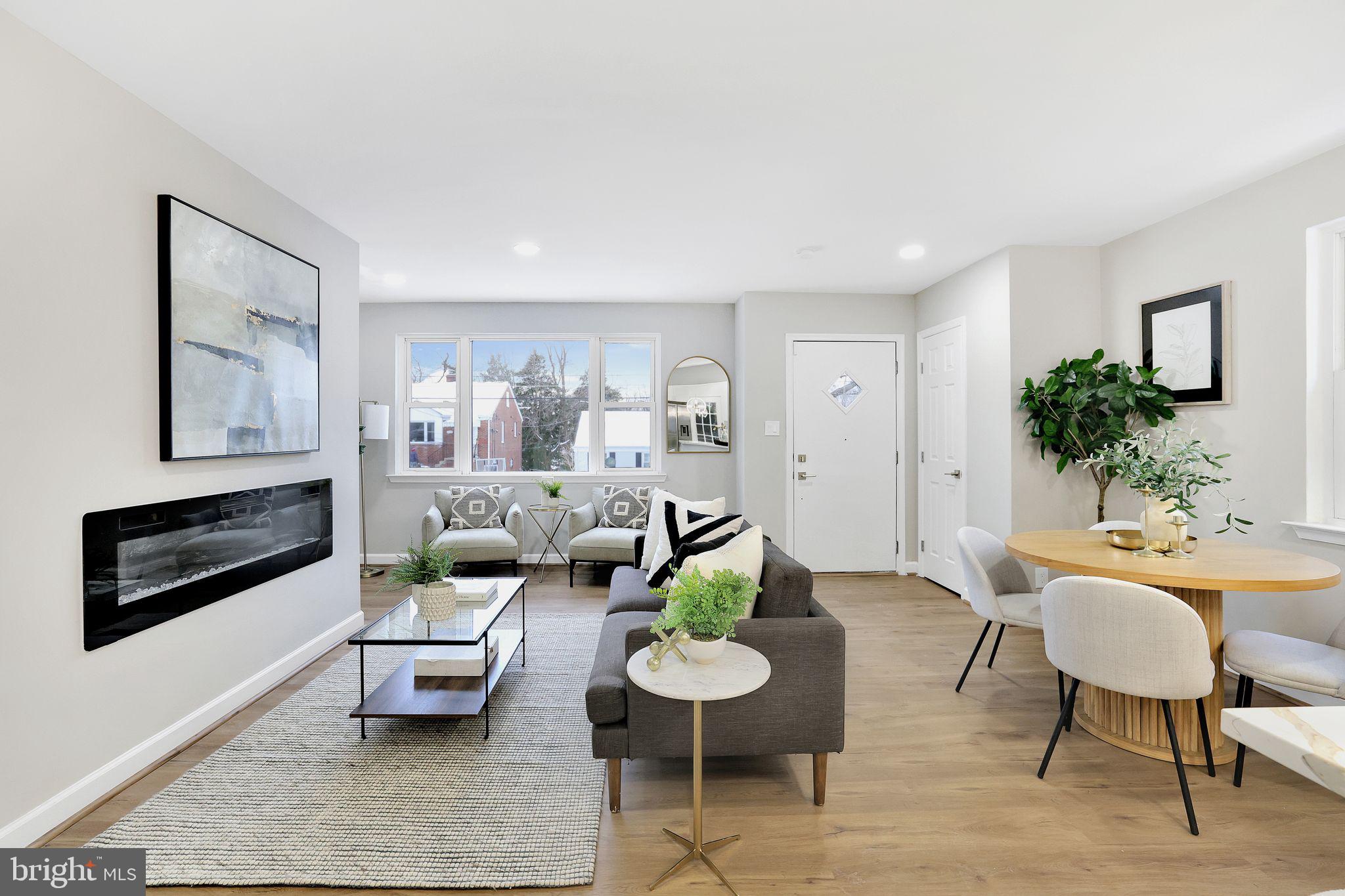 INDIAN SPRING HILLS - Residential