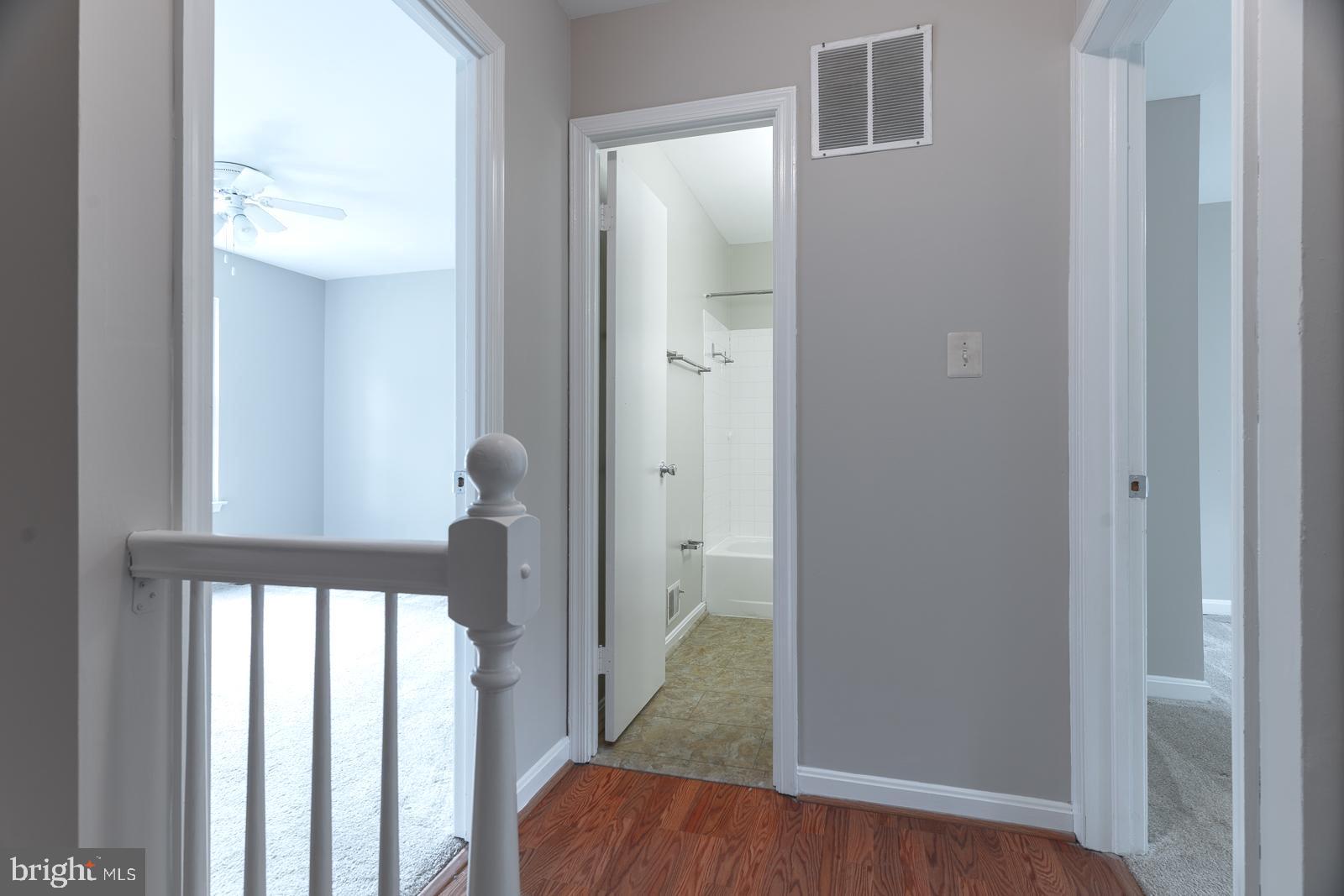 MILLS FARM - Residential