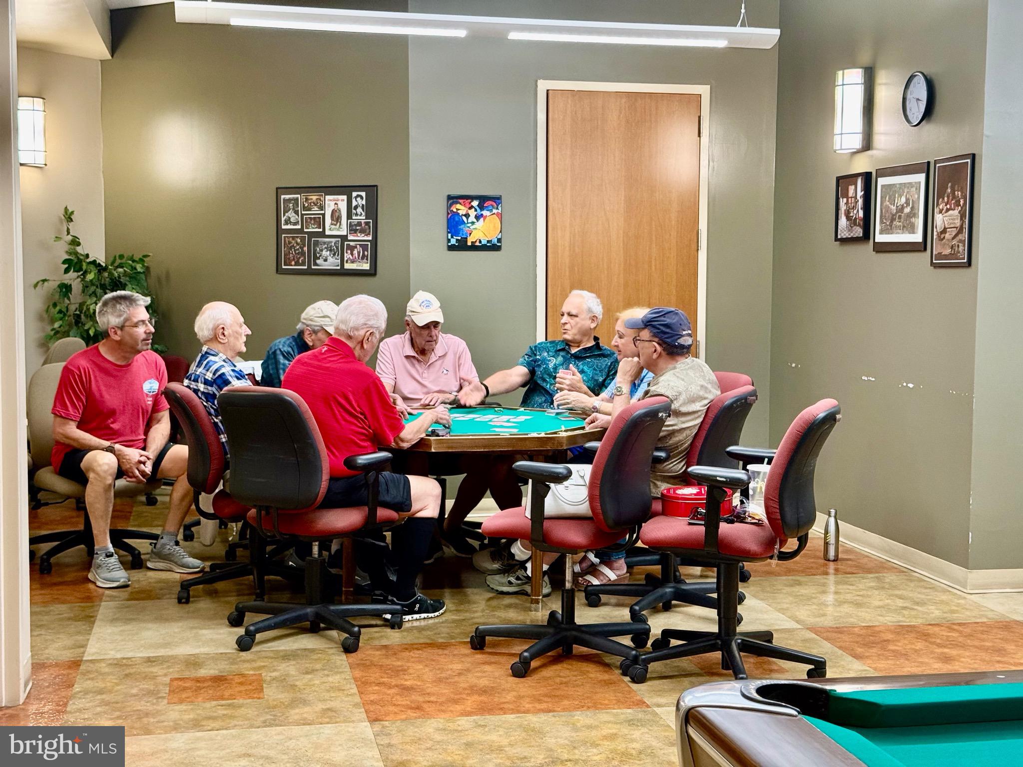 LEISURE WORLD - Residential