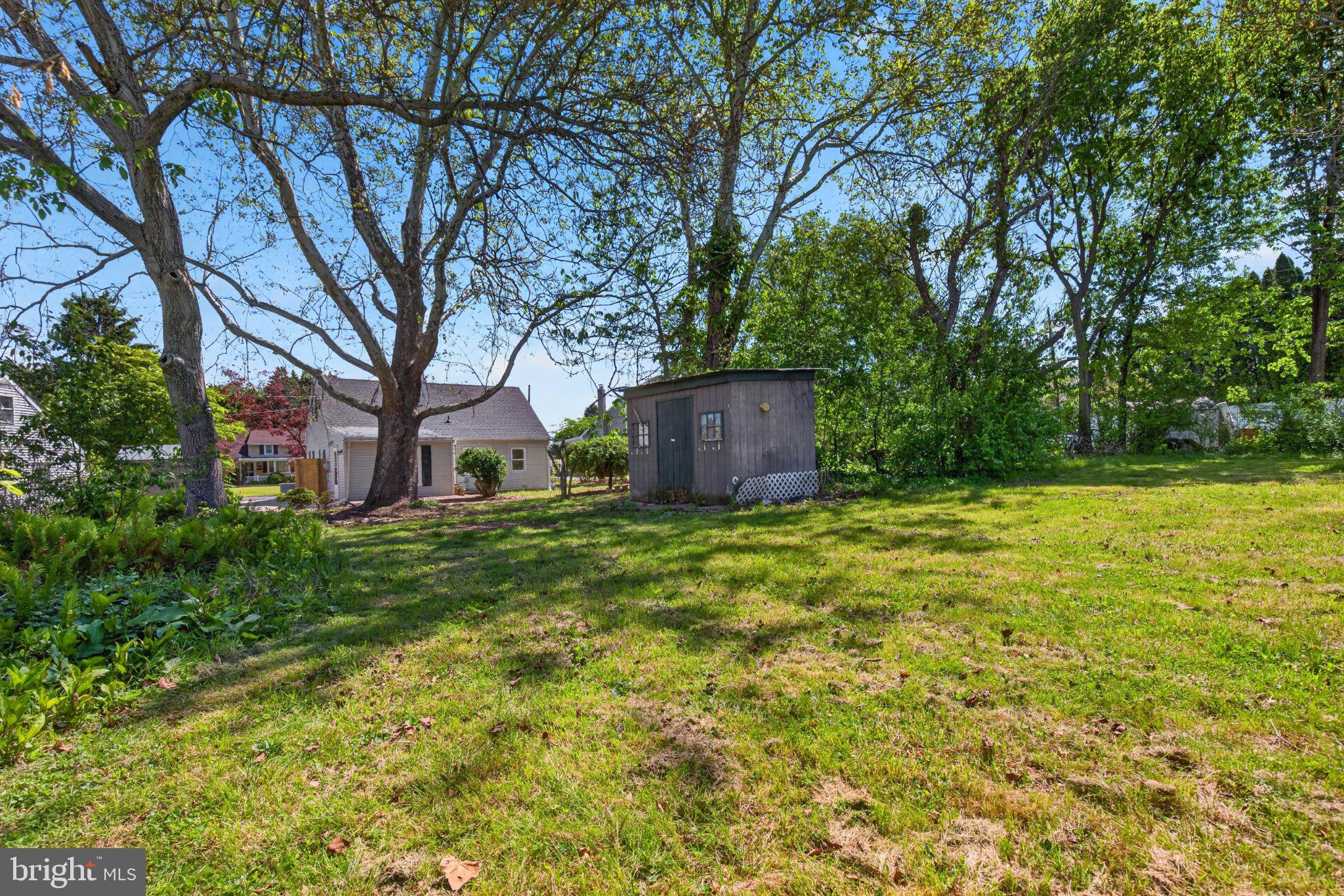 DELBROOK - Residential