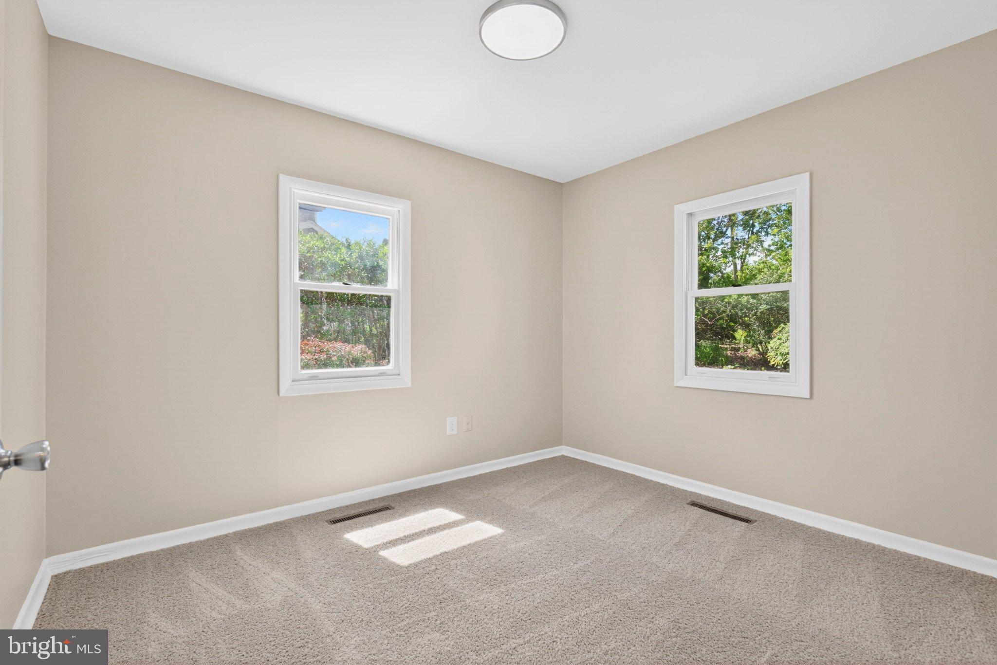 DELBROOK - Residential