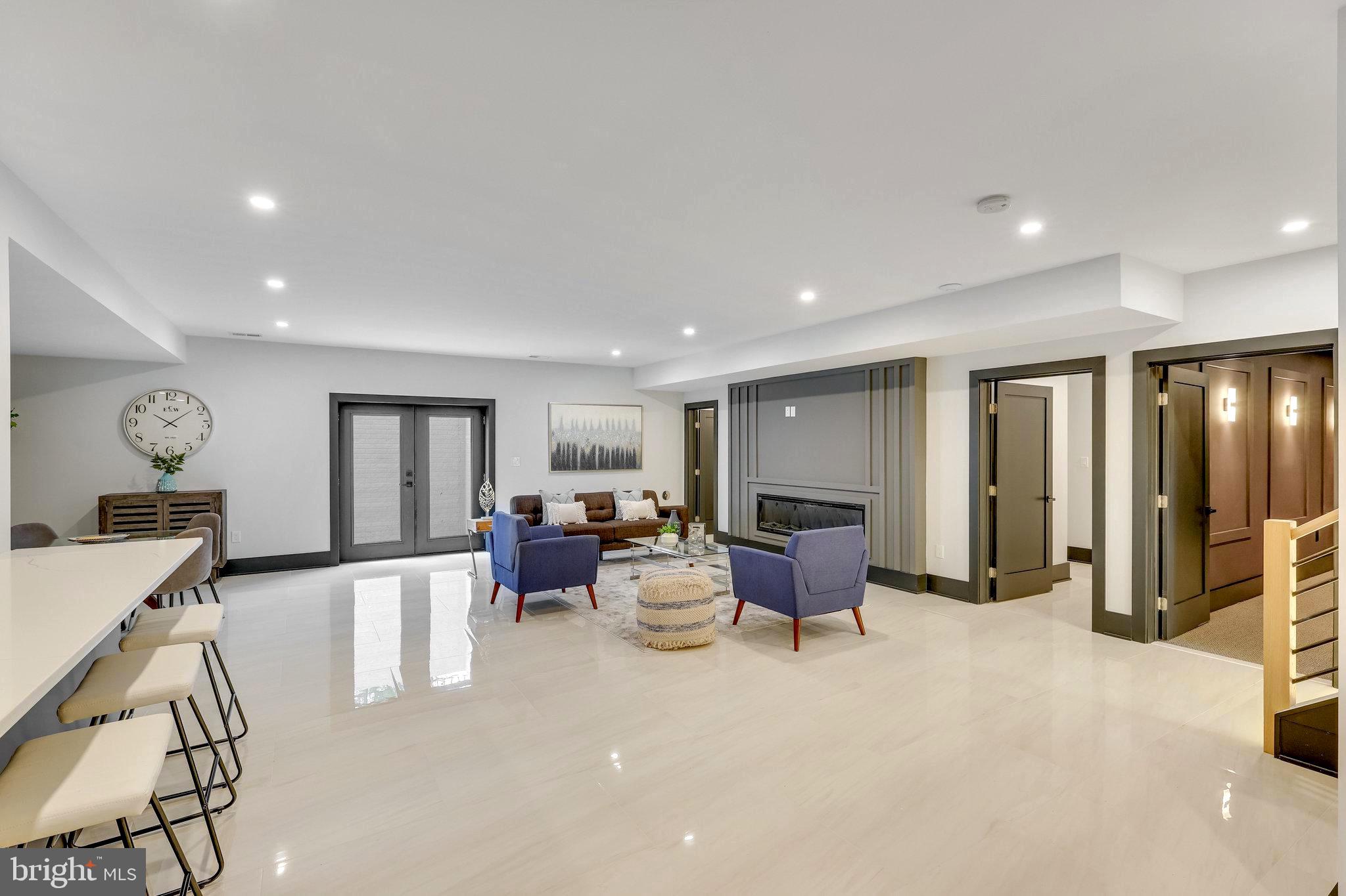 CHESTERBROOK - Residential