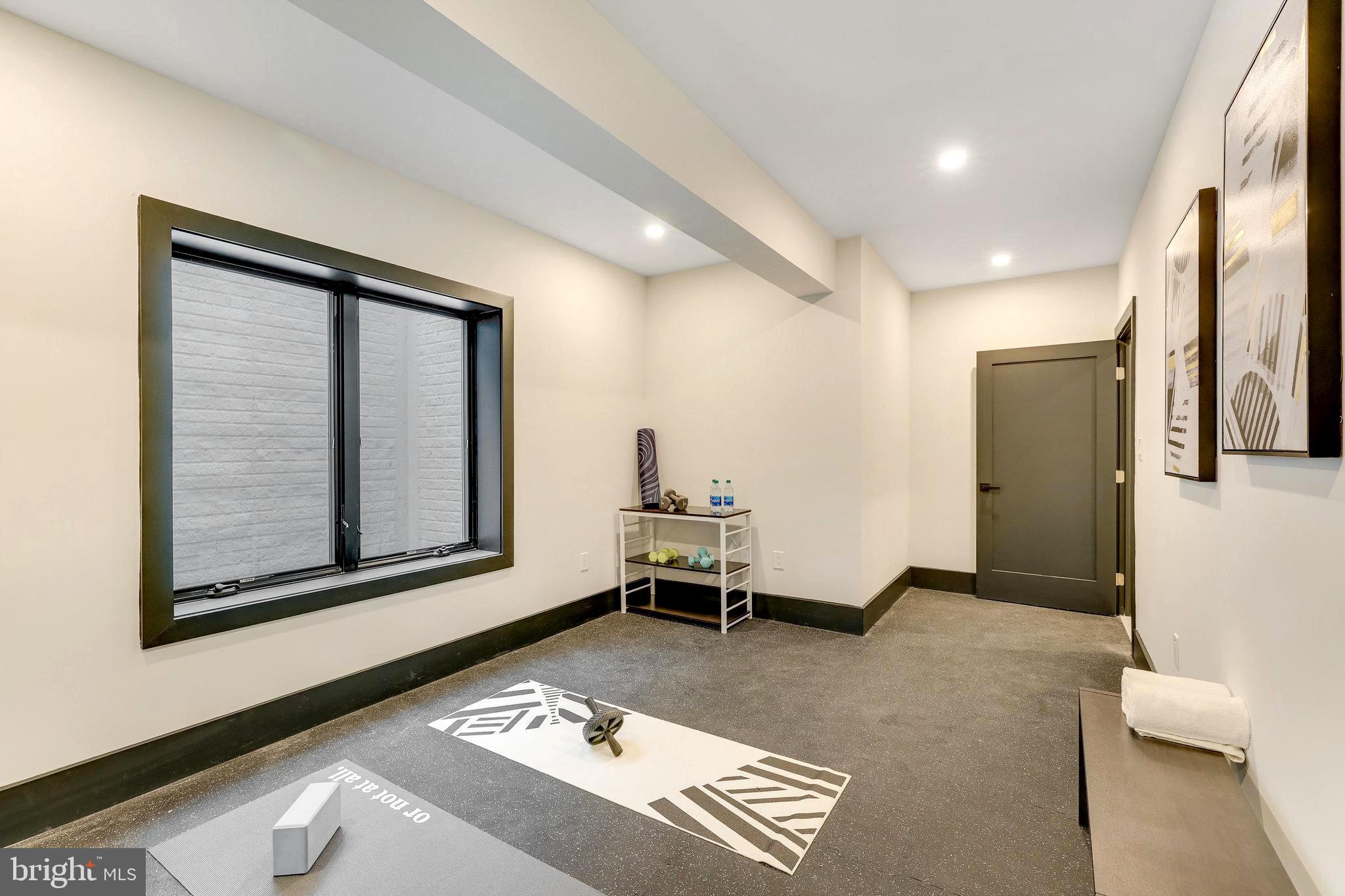 CHESTERBROOK - Residential