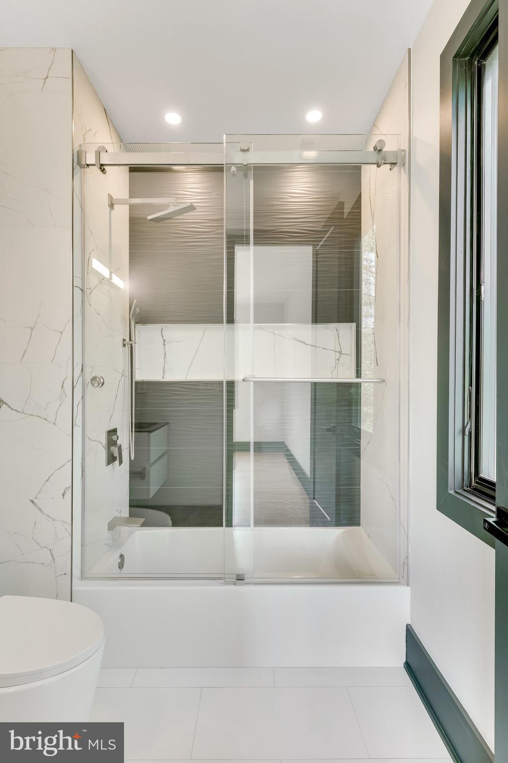 CHESTERBROOK - Residential