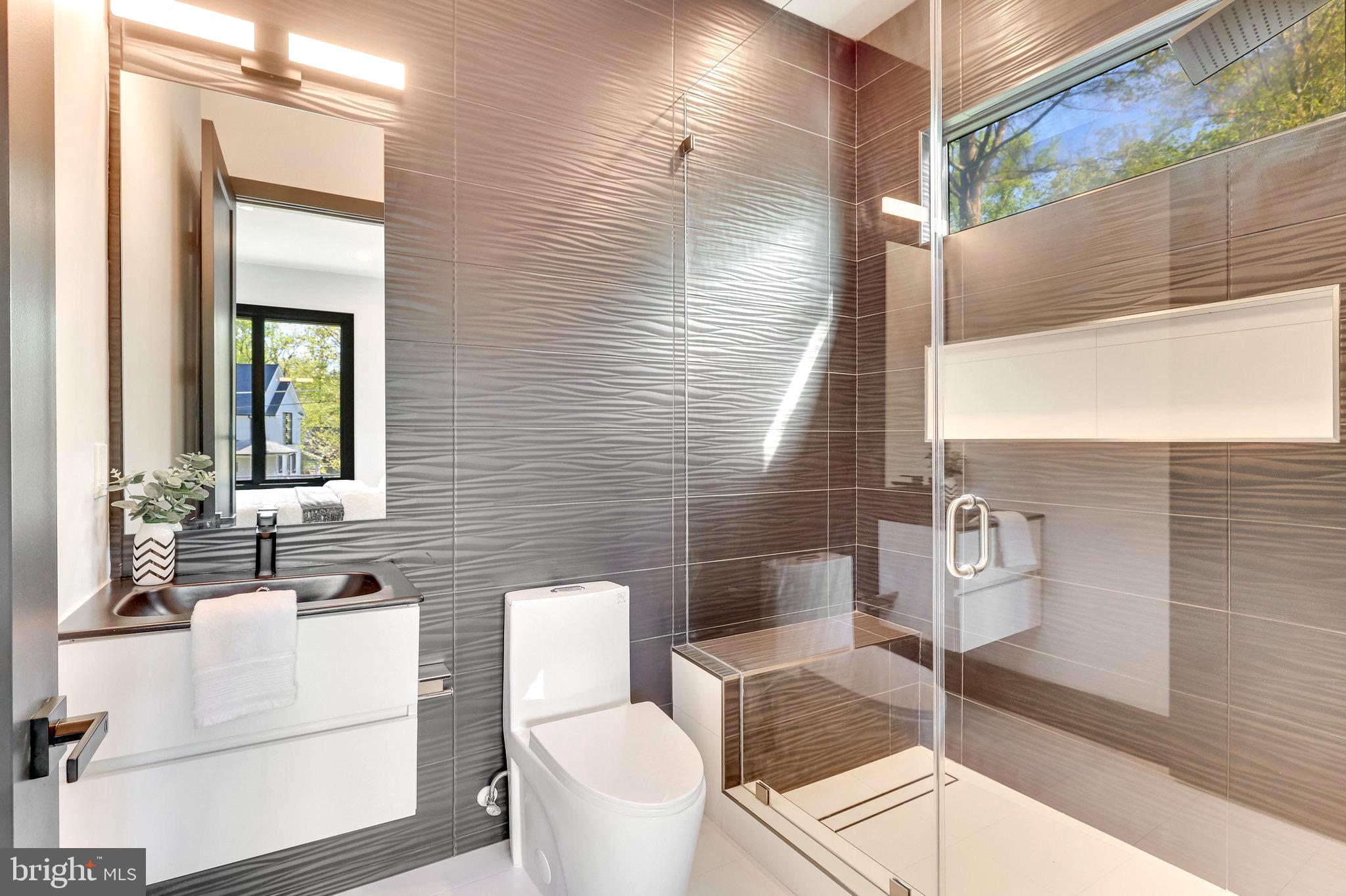 CHESTERBROOK - Residential