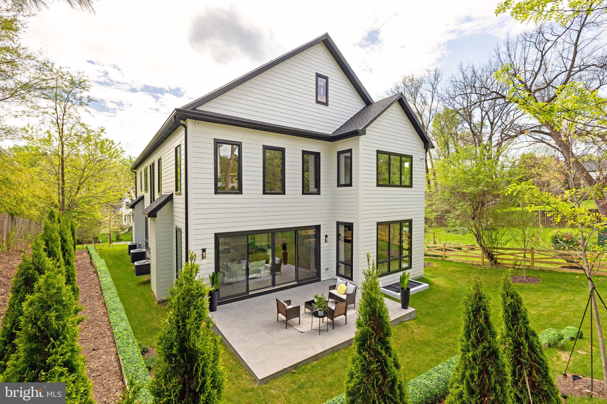 CHESTERBROOK - Residential