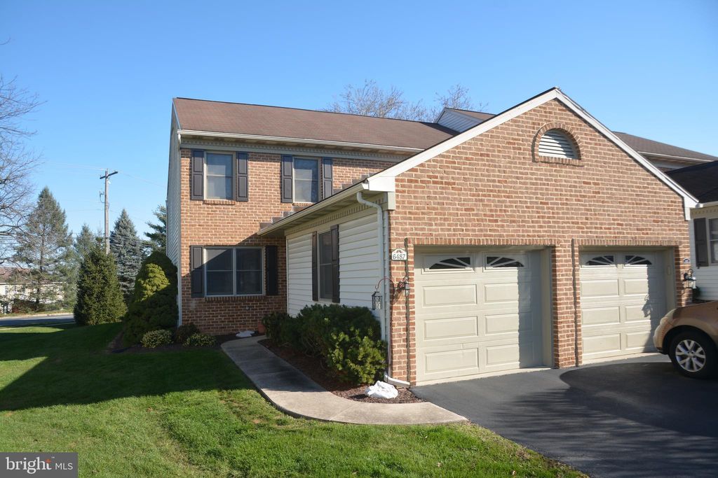 Photo of 6487 LINCOLN CT, EAST PETERSBURG, PA 17520 (MLS # PALA2028226)
