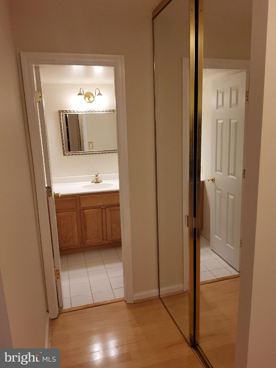 ROTONDA - Residential Lease