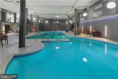 ROTONDA - Residential Lease