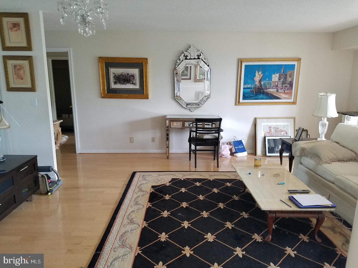 ROTONDA - Residential Lease