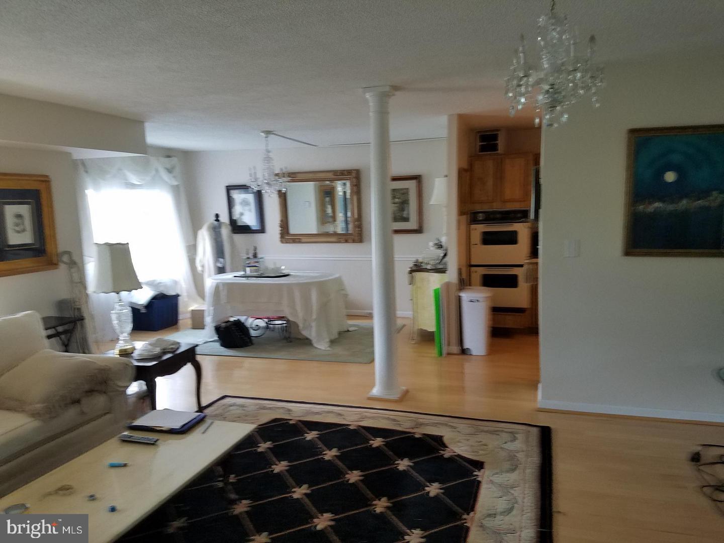 ROTONDA - Residential Lease