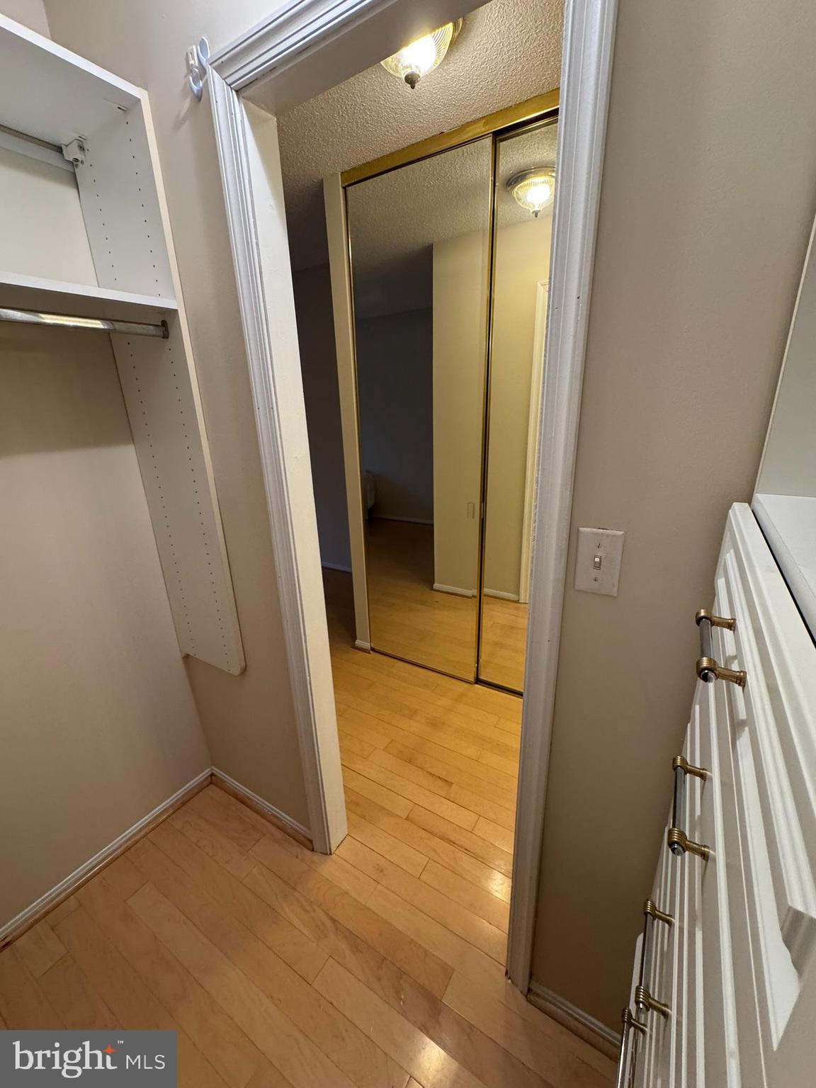 ROTONDA - Residential Lease