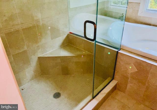 GLENCOE ESTATES - Residential