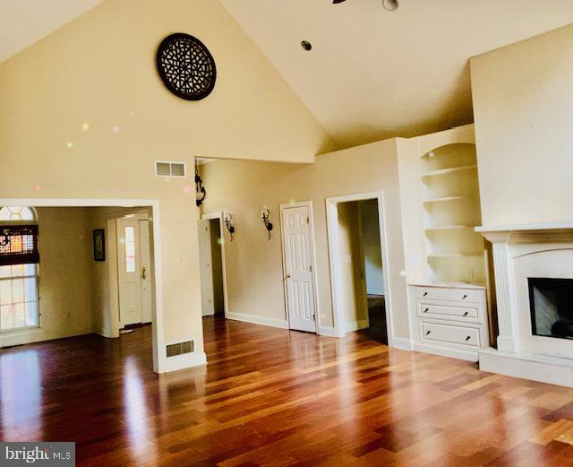 GLENCOE ESTATES - Residential