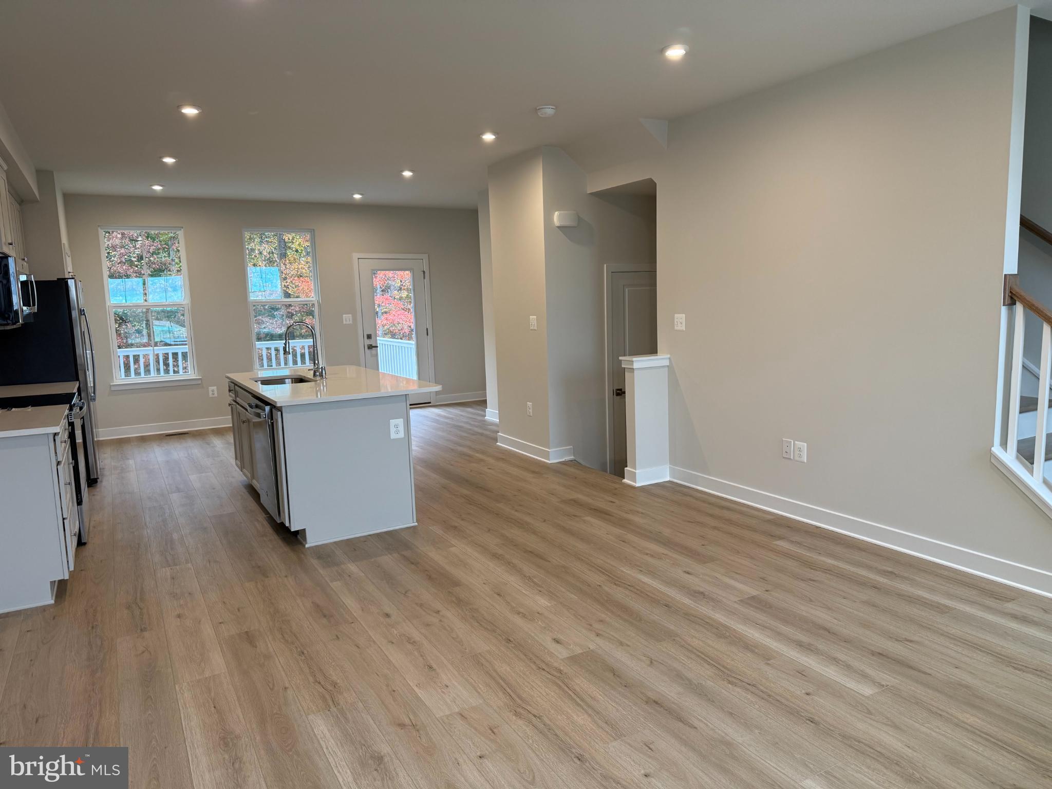 COURTHOUSE COMMONS - Residential Lease