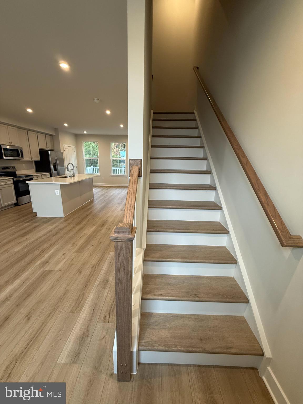 COURTHOUSE COMMONS - Residential Lease