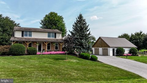 Homes For Sale - 253 Meetinghouse Road<br/> Lancaster County, GAP, PA 17527
