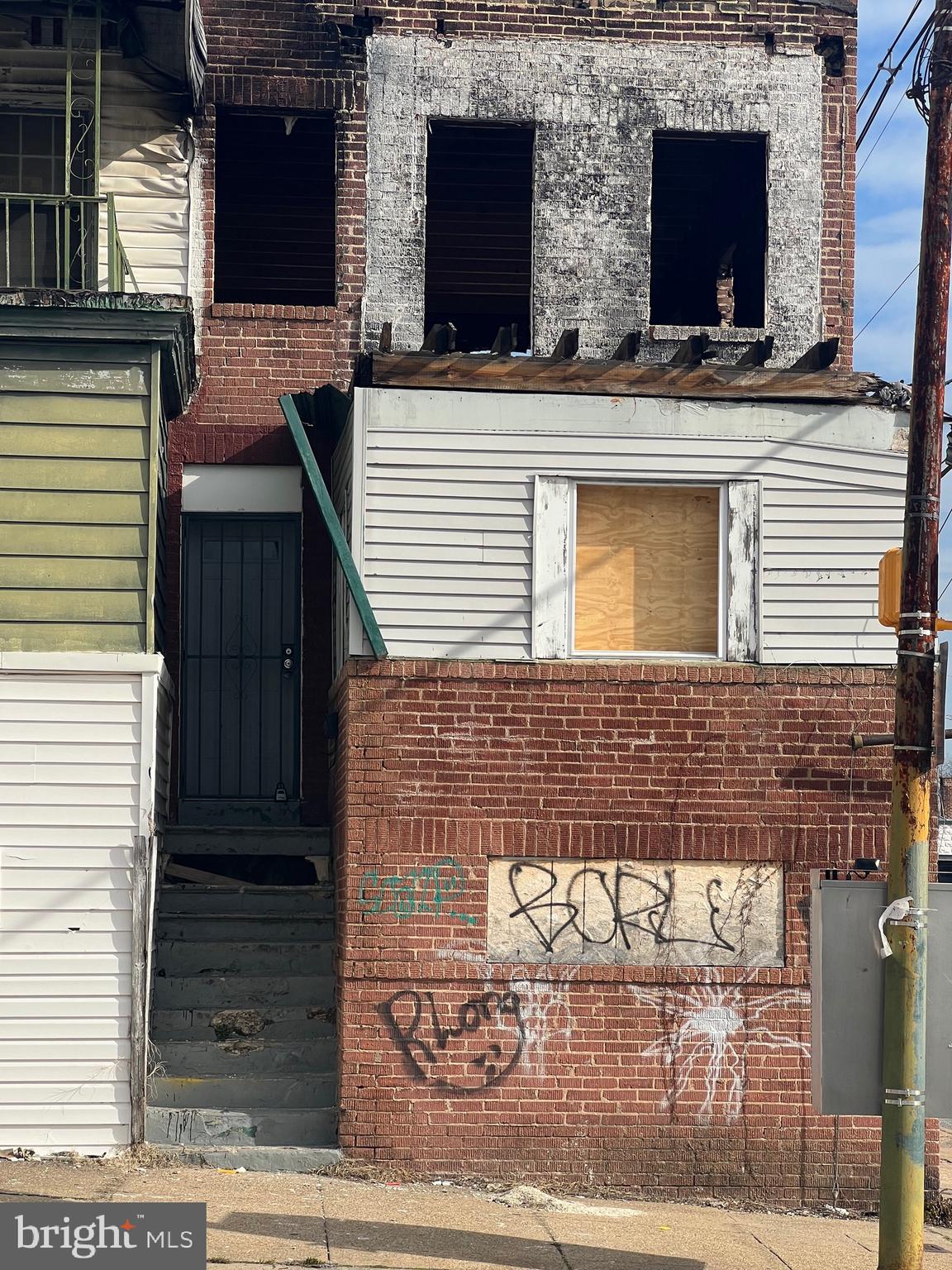 EAST BALTIMORE MIDWAY - Residential