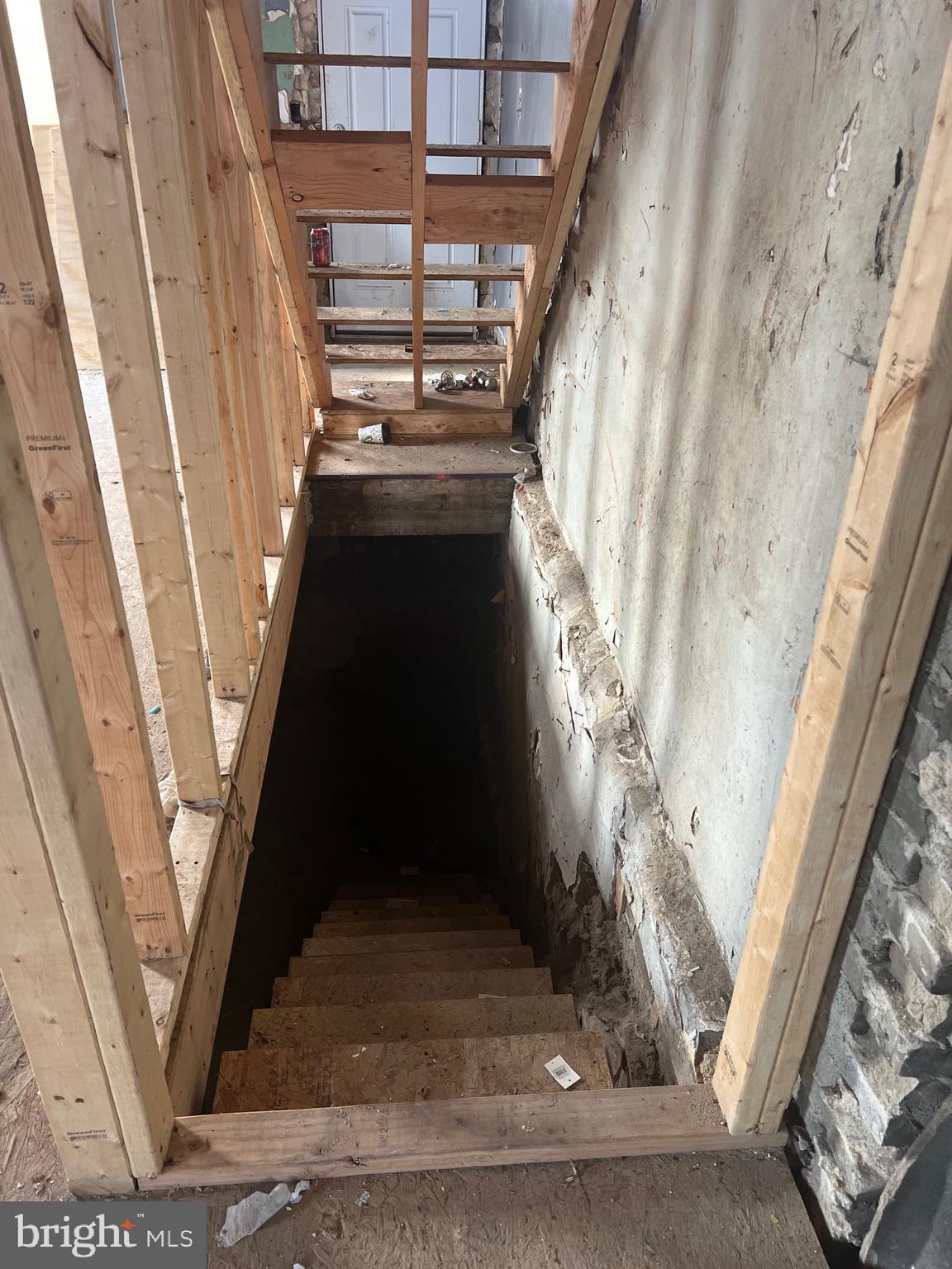 EAST BALTIMORE MIDWAY - Residential