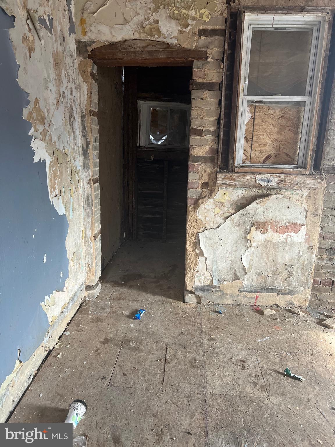 EAST BALTIMORE MIDWAY - Residential