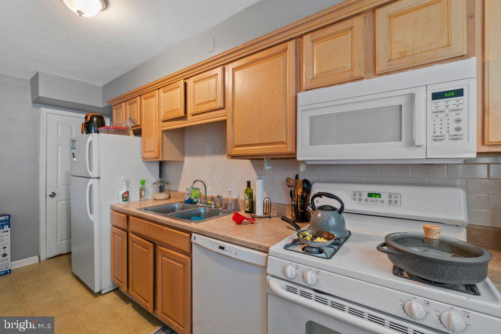 WEST EDMONDALE - Residential