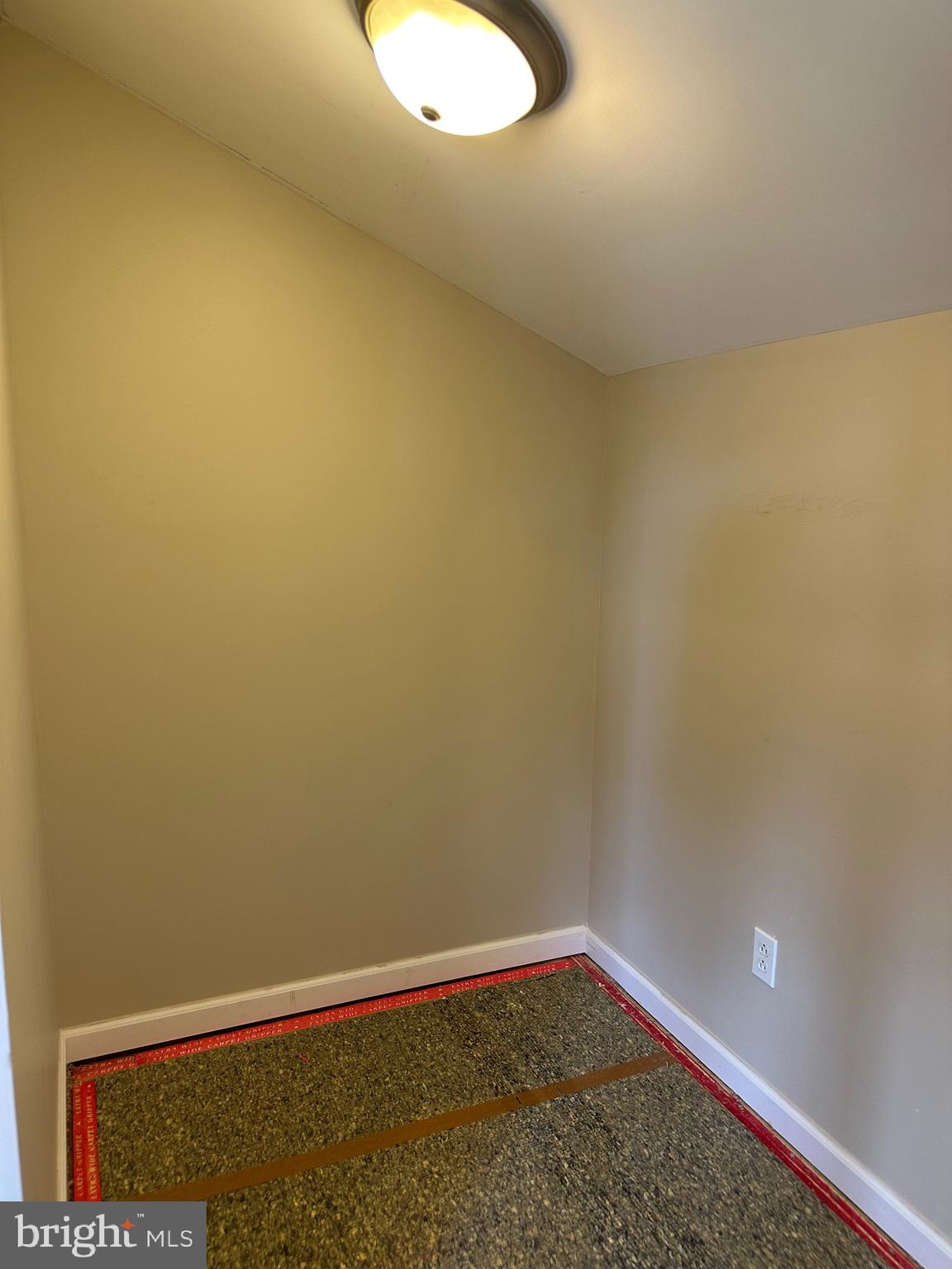 PHILADELPHIA (NORTHEAST) - Residential