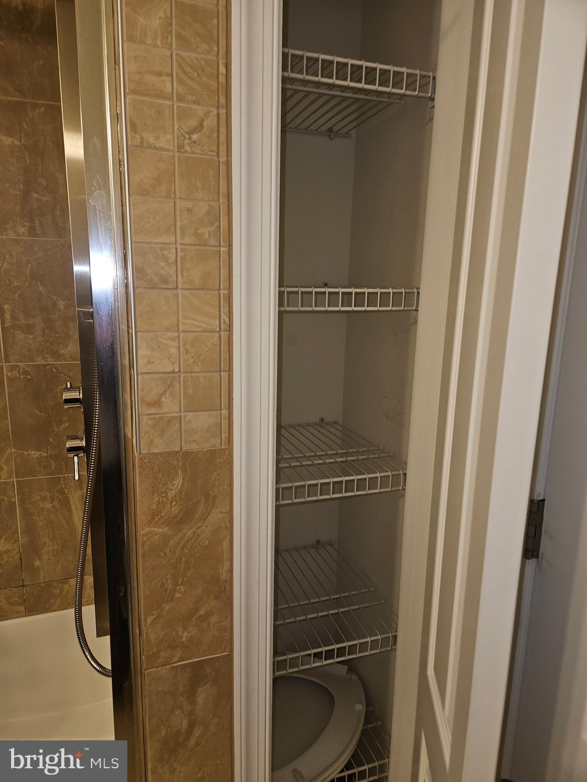 PHILADELPHIA (NORTHEAST) - Residential