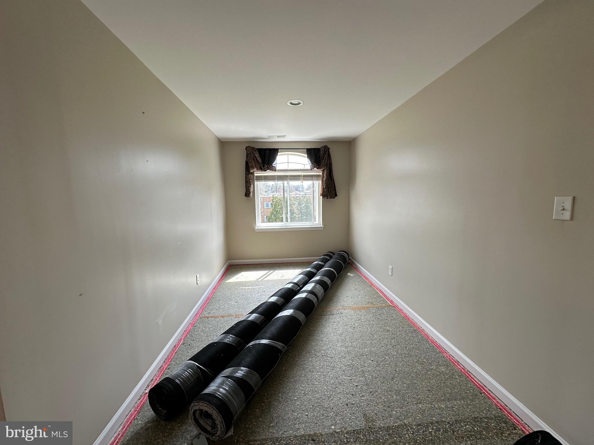 PHILADELPHIA (NORTHEAST) - Residential