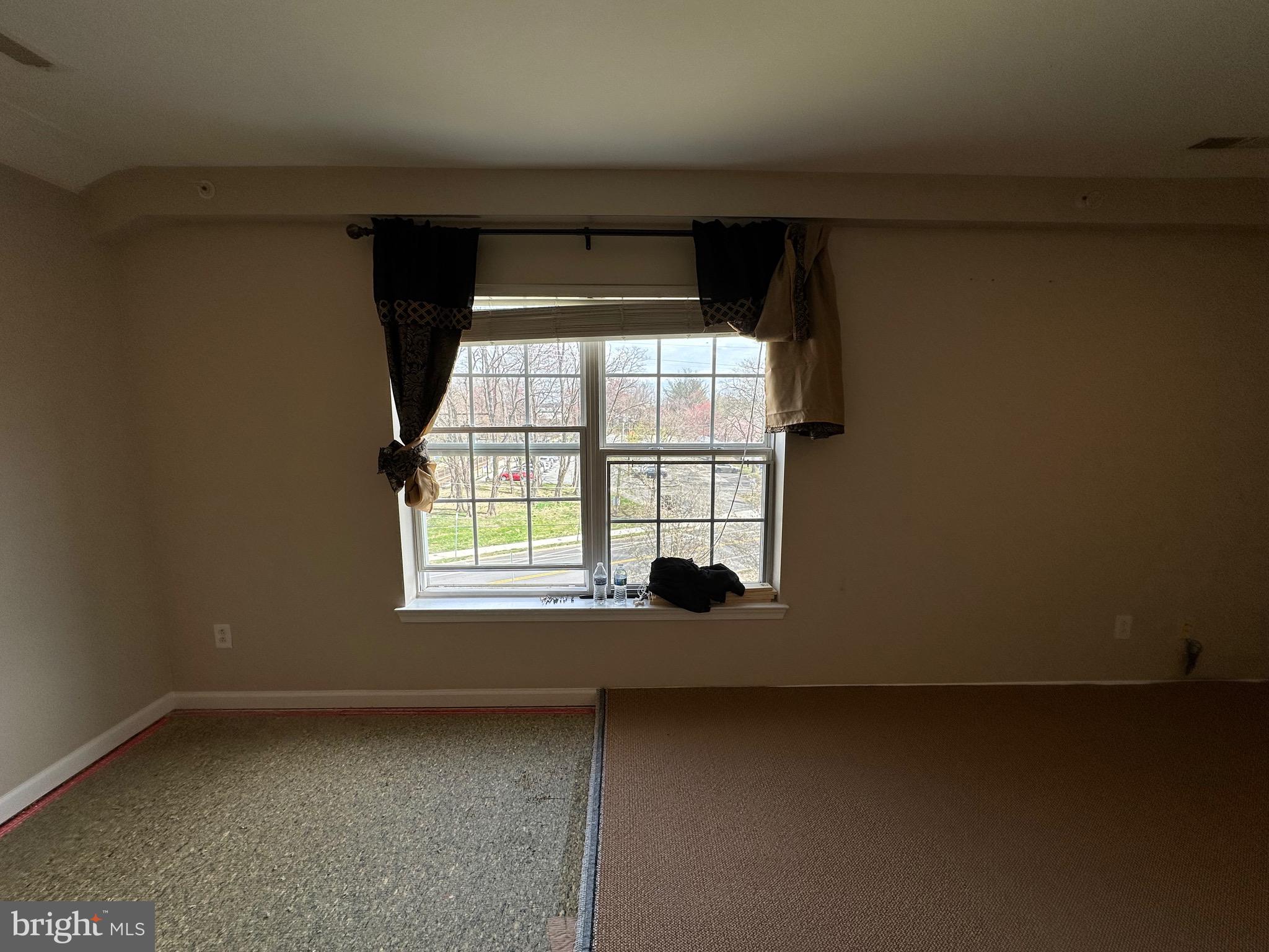 PHILADELPHIA (NORTHEAST) - Residential